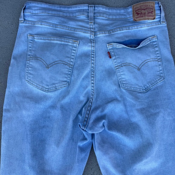 Levi's 721 High Rise Skinny Jeans Women 33 Light Wash Blue Denim - Picture 8 of 8